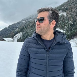 حمید حق دوست profile photo